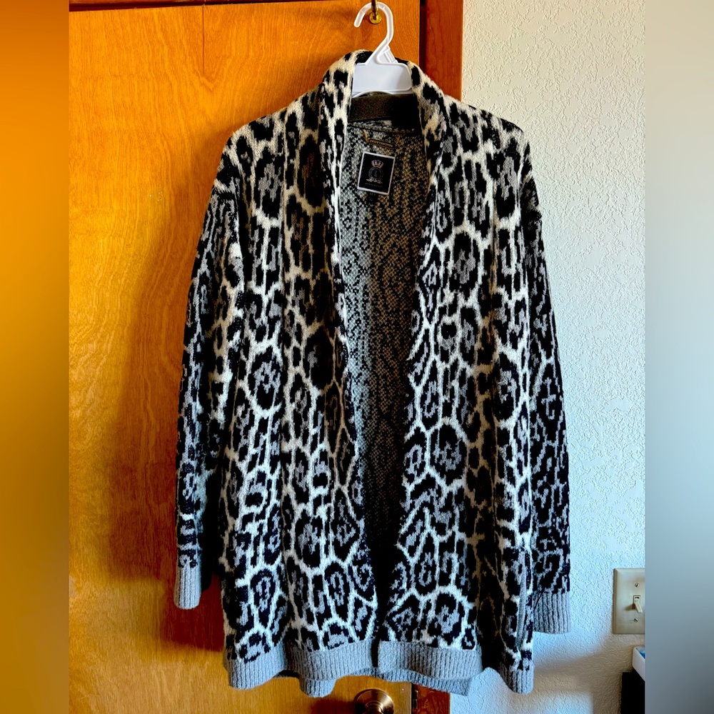 Leopard print Juicy Couture sweater